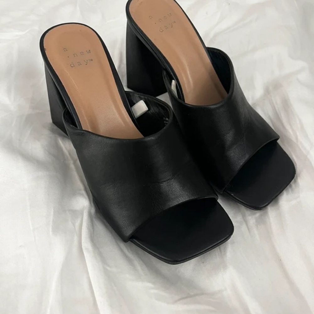 a new day Black Leather Square-Toe Block Heel Mules